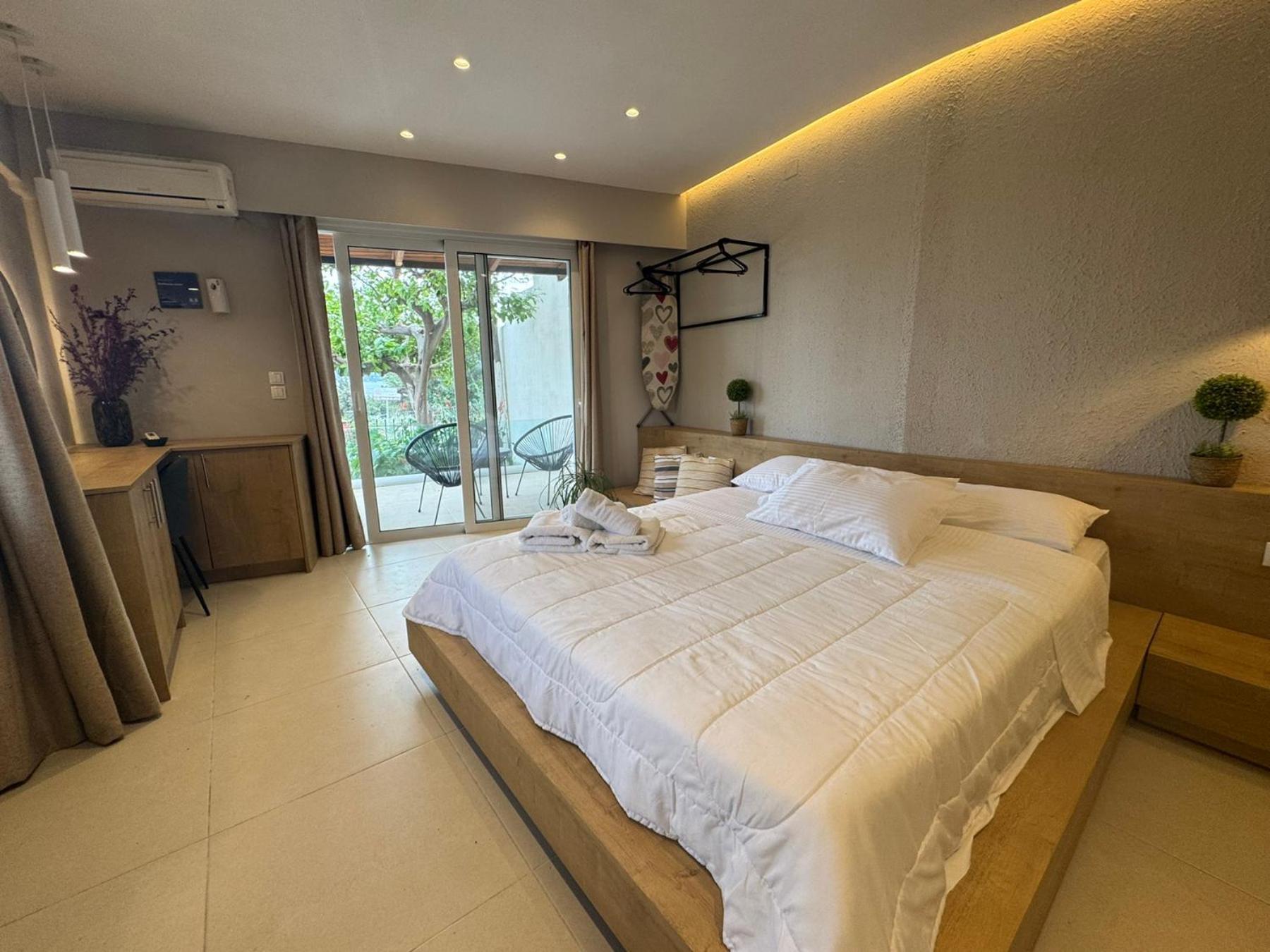 Eleftherias Suites - Near Beach Apartments 马拉希 外观 照片